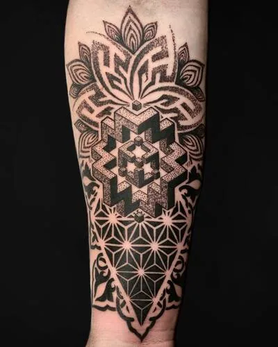 Geometrisches Mandala Sleeve Tattoo - Spirit of 666 Oberhausen